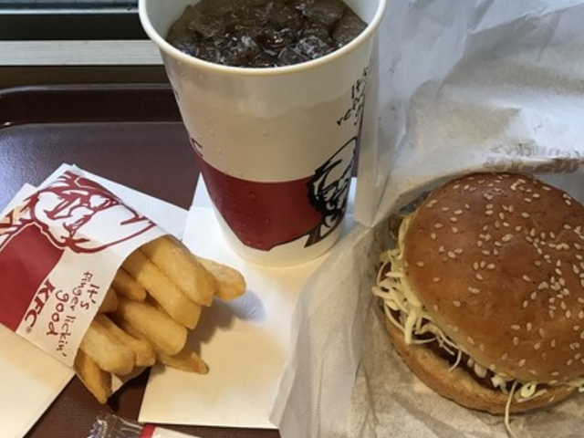 ケンタッキーフライドチキン東三国店