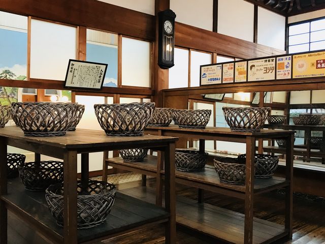 【江戸東京たてもの園〜子宝湯】脱衣所_子宝湯(江戸東京たてもの園)