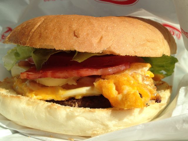 スペシャルバーガー_ハンバーガーショップ・ヒカリ