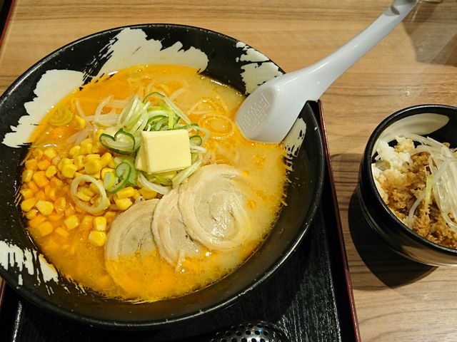 味噌バターコーンラーメン_雪あかり