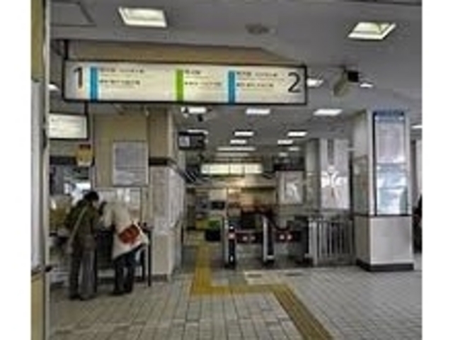 なみきの最寄り駅は京浜東北線の山手駅の改札そば。_なみき