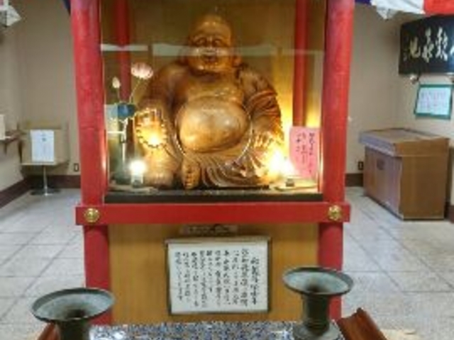 本堂地下の布袋尊_信松院
