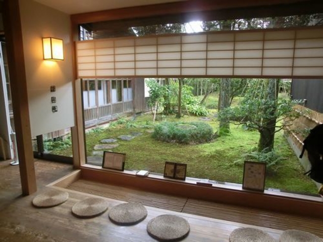 館内_魯山人寓居跡いろは草庵