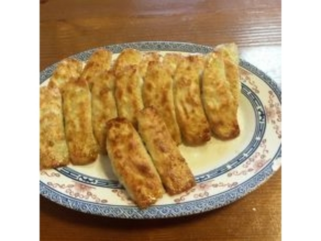 食べごたえあります_ぎょうざ 松龍軒