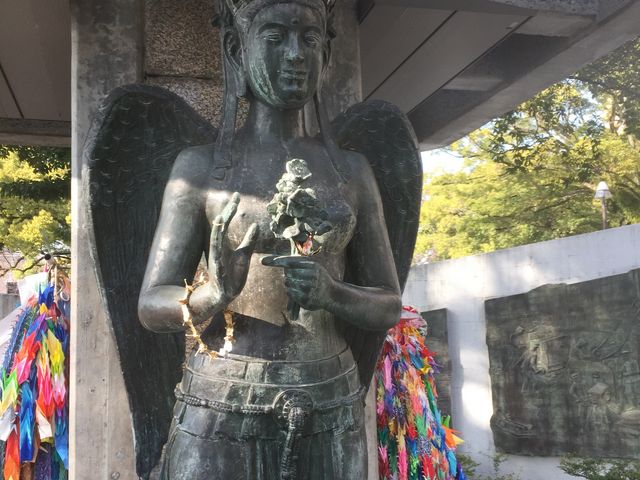 とても柔和
_動員学徒慰霊塔