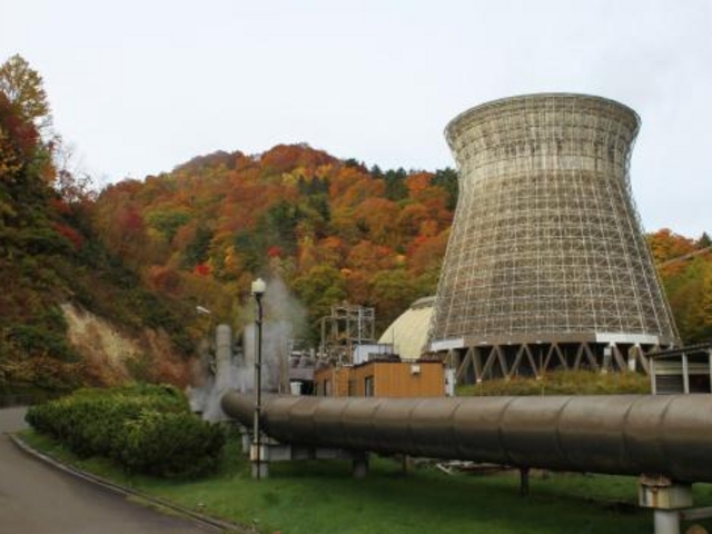 松川地熱発電所_松川地熱発電所「松川地熱館」