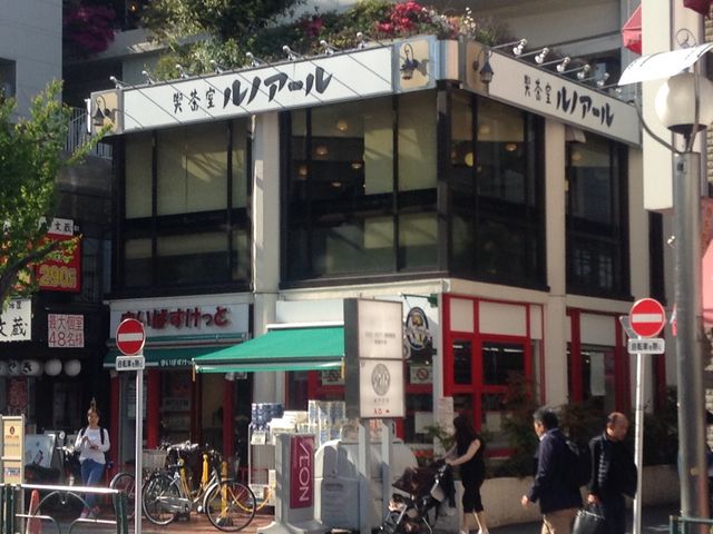 二階店舗_ルノアール新大久保駅前店