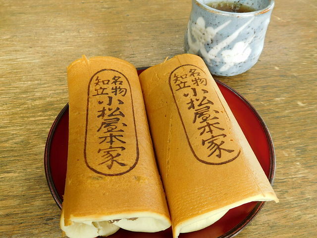 お茶も出してくれました。_小松屋本家