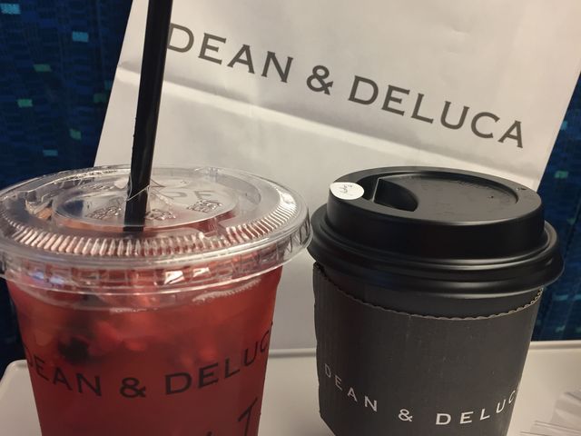 駅構内にあって便利_DEAN & DELUCA 八重洲店