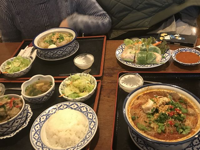 ランチ_バンタイ