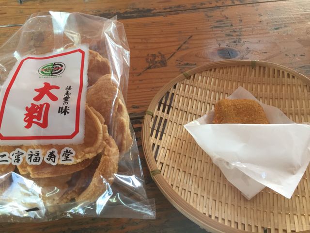 大判焼とじゃこカツ_大洲まちの駅あさもや
