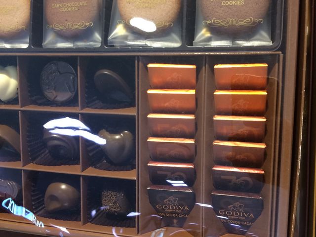 GODIVA_GODIVA アクアシティお台場店