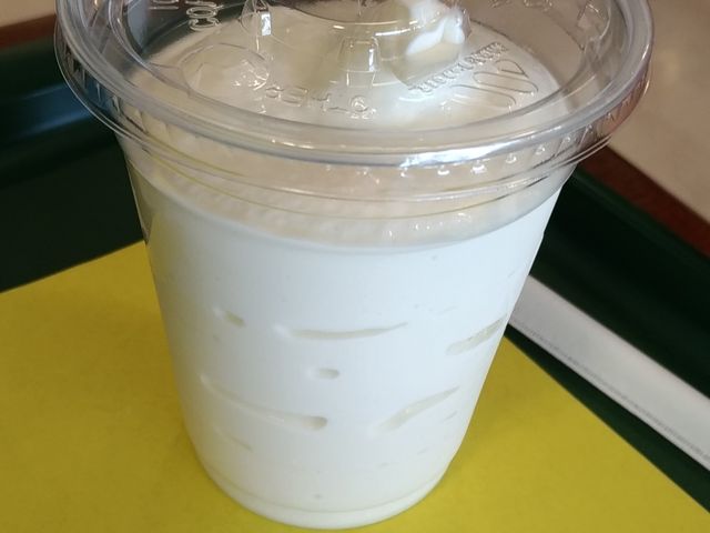 シェーキ_モスバーガーウイングベイ小樽店(MOS BURGER)