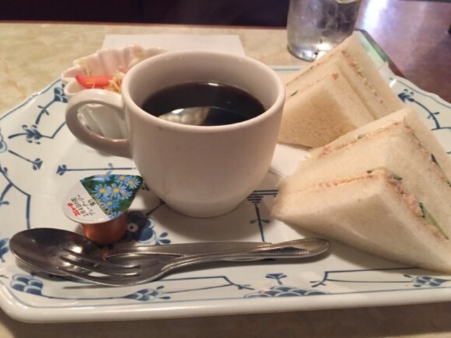 モーニングセットです。_ニット