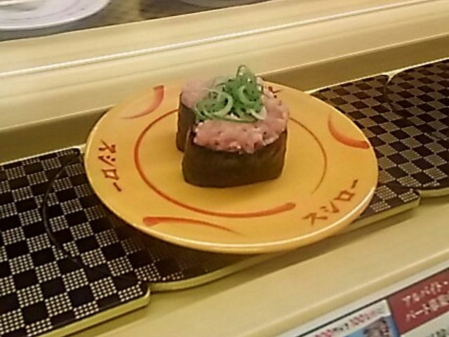 まぐろ軍艦_スシロー海老名店