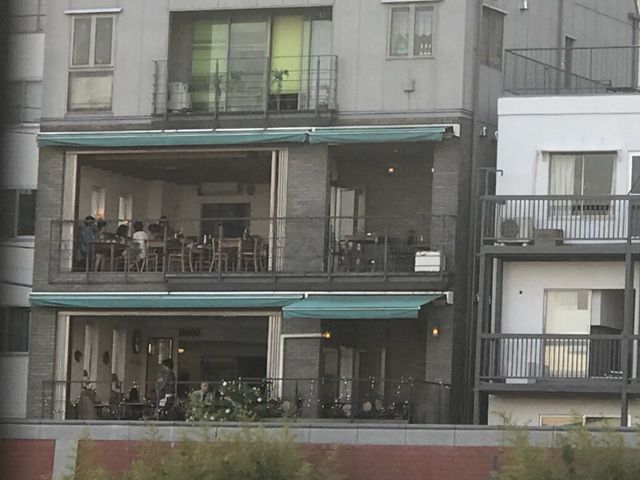 【Cafe MEURSAULT】隅田川クルーズで川から見たところ_Cafe MEURSAULT