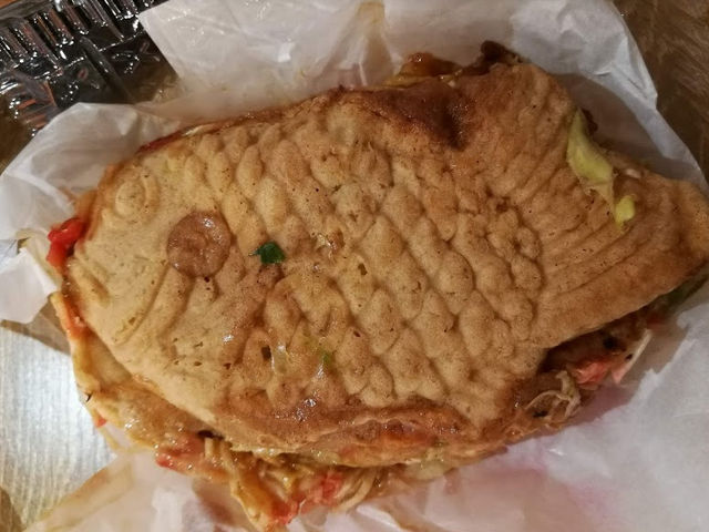 お好み焼きたい焼き・激辛_たいやき えびす屋