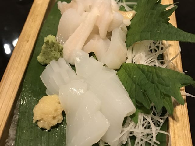 コウイカの刺身とアナゴの湯霜造り_四季祭