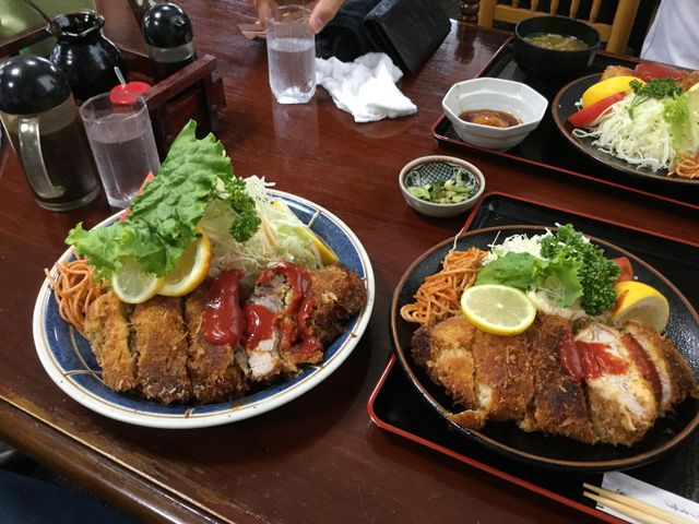 焼きかつ普通とビックサイズ
肉の厚みが違います。_やきかつ太郎