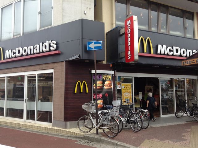 店頭_マクドナルド四街道店
