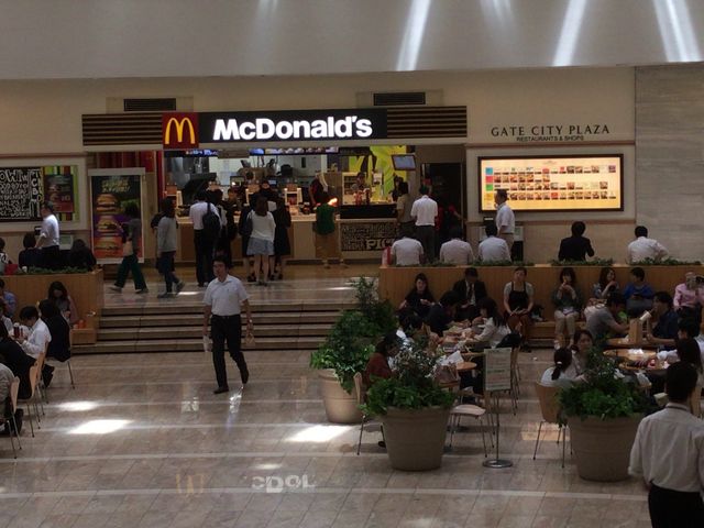 大崎駅_マクドナルド ゲートシティ大崎店