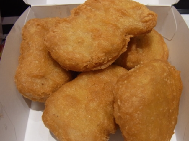 マクドナルド ツイン21店