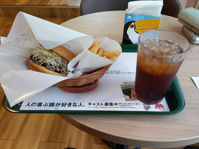 ロースカツバーガー オニポテセット_モスバーガー秋田新国道店