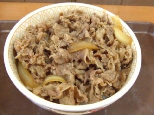 お肉が柔らかいです!_すき家ワンザ有明店