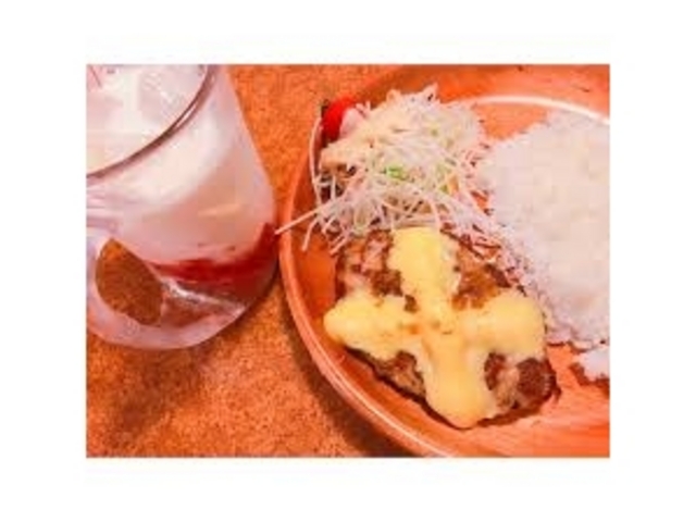 チーズがお気に入り_びっくりドンキー千本五条店