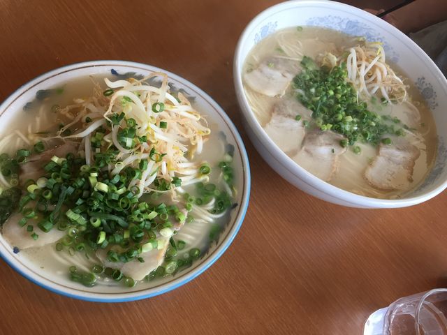 大と小 ラーメン_丸新ラーメン 本店