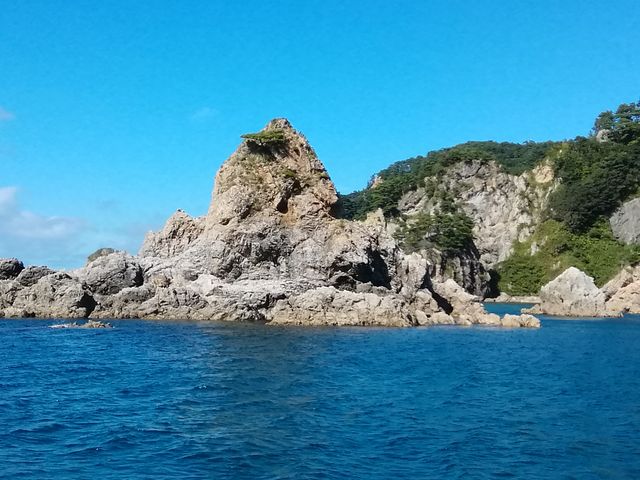何とか岩?_笹川流れ遊覧船