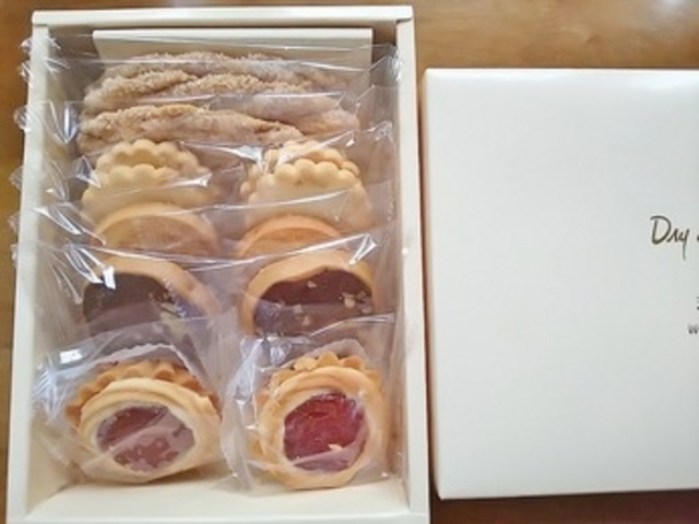 焼き菓子_洋菓子舗ウエスト 青山店