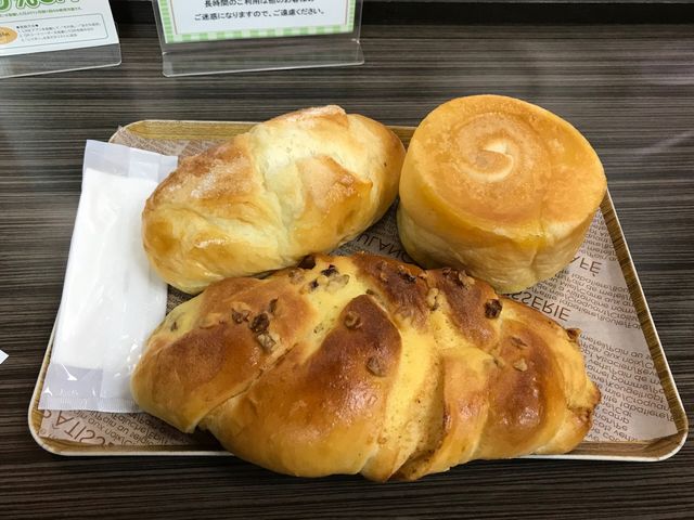 美味しいパン_レフボン JR釧路店