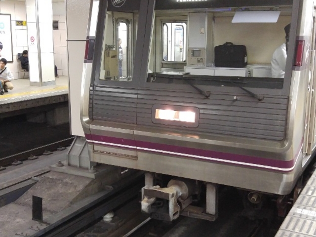 谷町線_東梅田駅(大阪市営地下鉄谷町線)