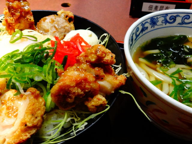 唐揚げ丼とうどんセット_凡愚