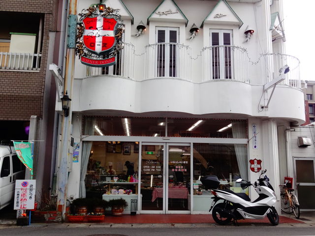 スイス菓子 ローヌ 本店_スイス菓子 ローヌ 本店