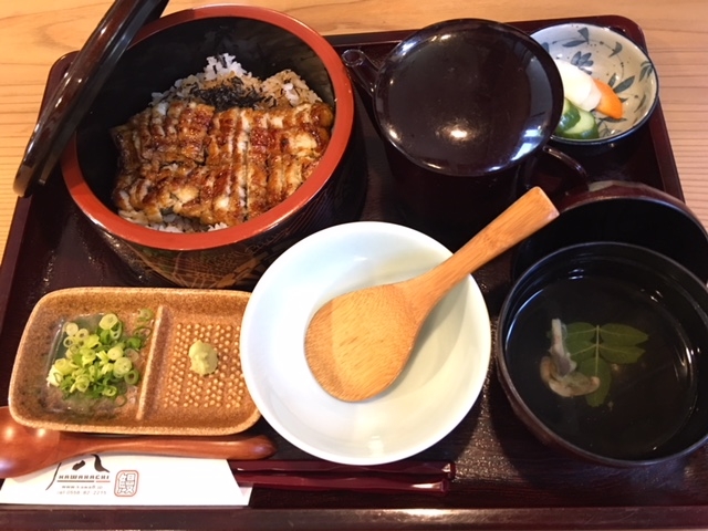 ひつまぶし_お食事処(うなぎ) 川八