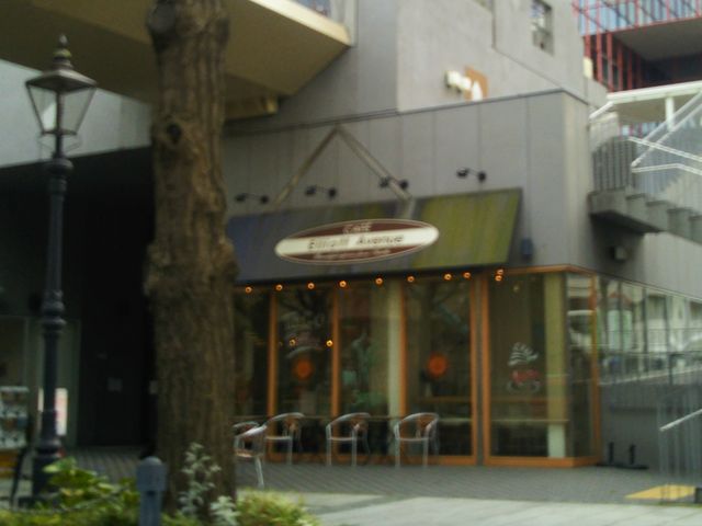Elliott・Avenue_Elliott・Avenue