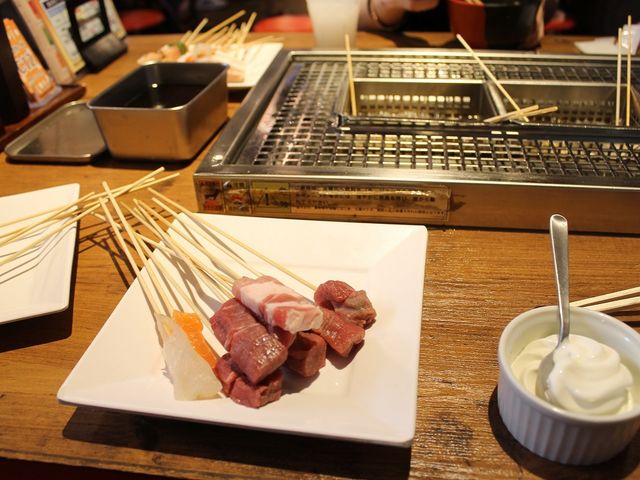 自分で揚げます_味の大丸 別館