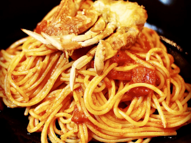 カニとトマトのパスタ_下田東急ホテル フェニックス