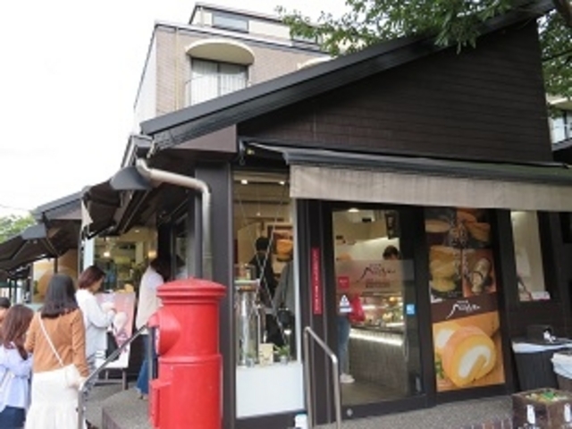 由布院Milch_ミルヒ本店