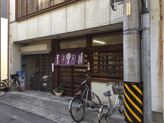 店構え_丸デブ 本店
