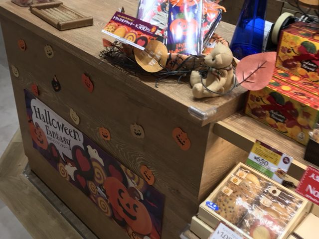 写真_ステラおばさんのクッキー 横浜駅店