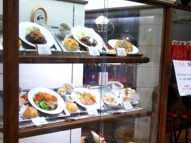 『カフェ ウィーン』。_カフェ ウィーン