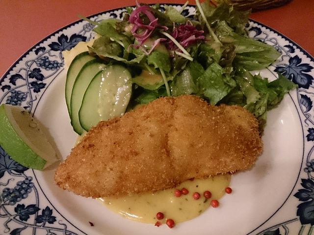 この日の白身魚フライは鯛でした_グリル生研会館