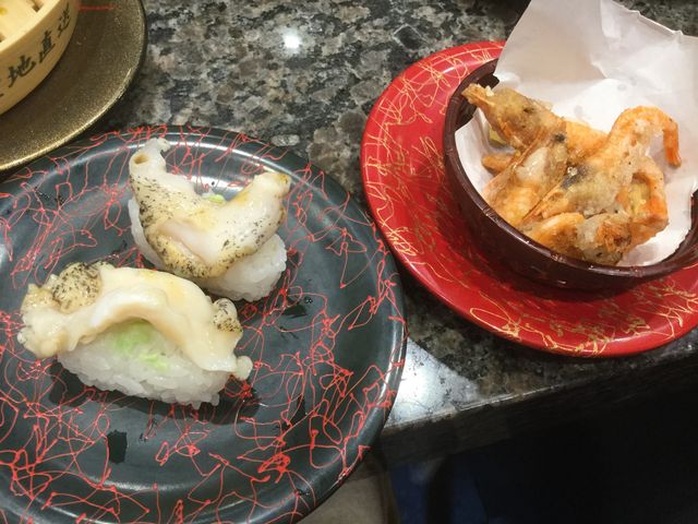 つぶ貝と甘海老の唐揚げは_廻転ずしとっぴー小樽運河通店