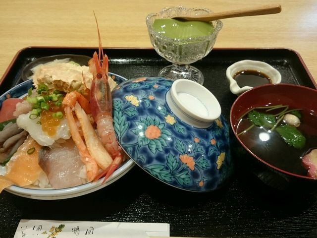 海鮮丼「小丸山城」_縁むすび処 時々 Toki Toki