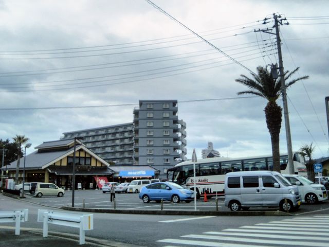 『潮騒市場』。_潮騒市場