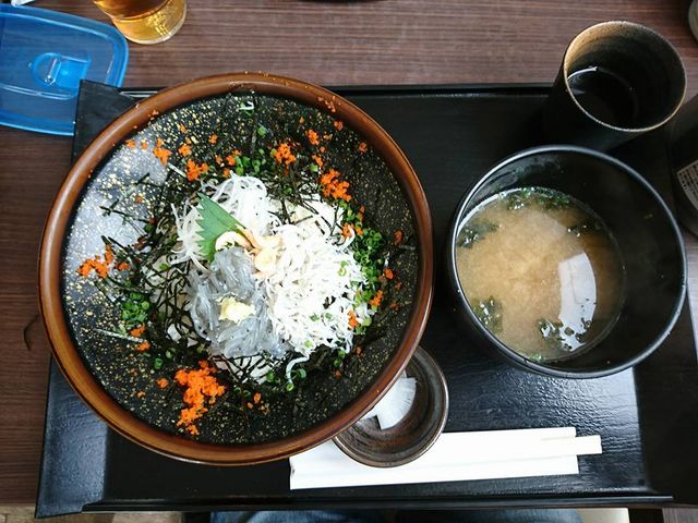 ハーフ&ハーフ丼_座々丸