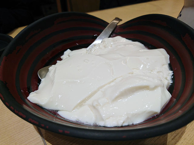 豆腐_居酒屋やや・家家